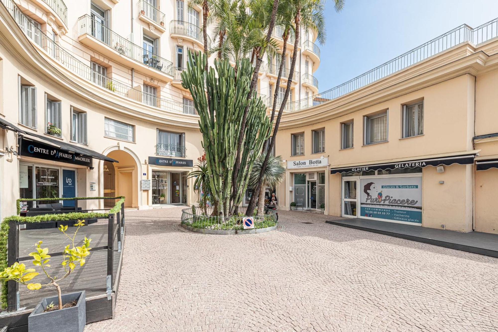 3 Pieces Des Jardins Parking Clim 1 Min Plage Menton Exterior foto